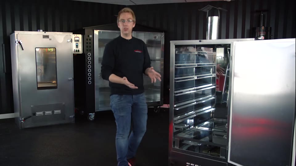 Offene Beelonia F-Serie Elektro mit herausziehbaren Einschüben im Showroom